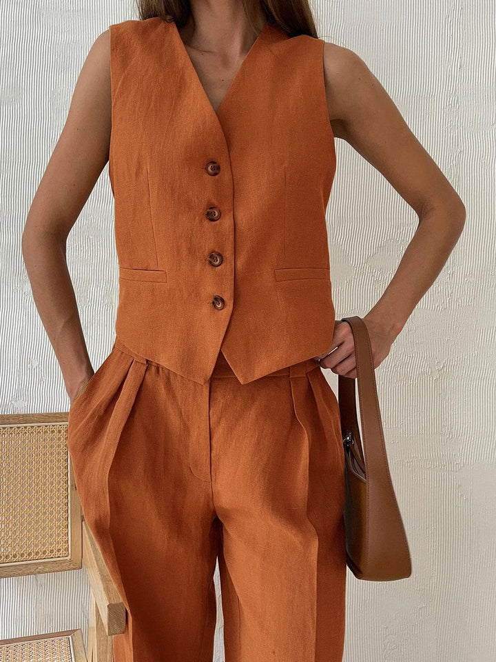 Lila | V-neck Pleated Wide-leg Pants Suit