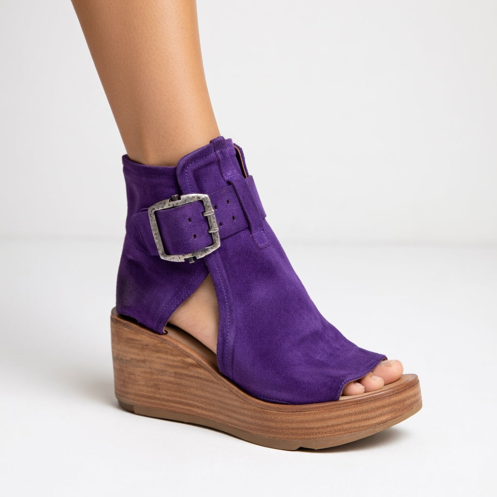 Orélisse | Open wedge booties modern style
