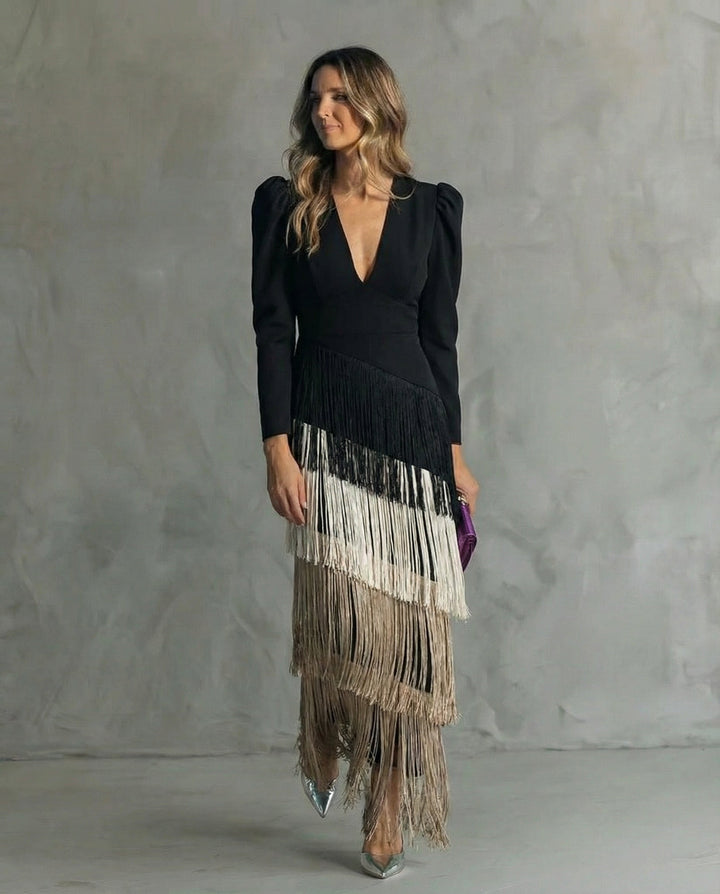 CLARA™ | Elegant midi dress with fringe sleeves