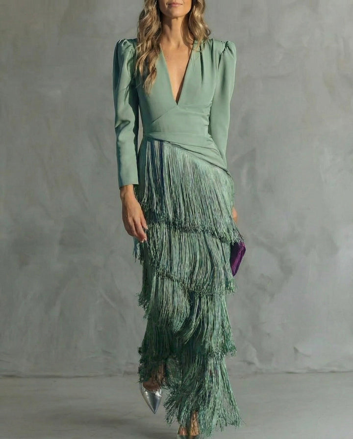 CLARA™ | Elegant midi dress with fringe sleeves