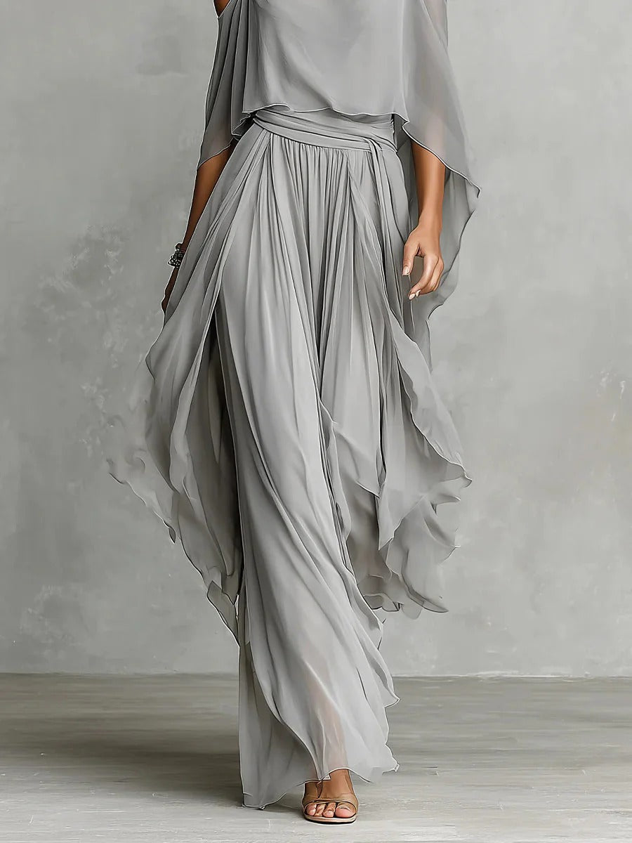 Isabela | Fluid grey set with shoulder strap top and lightweight pants