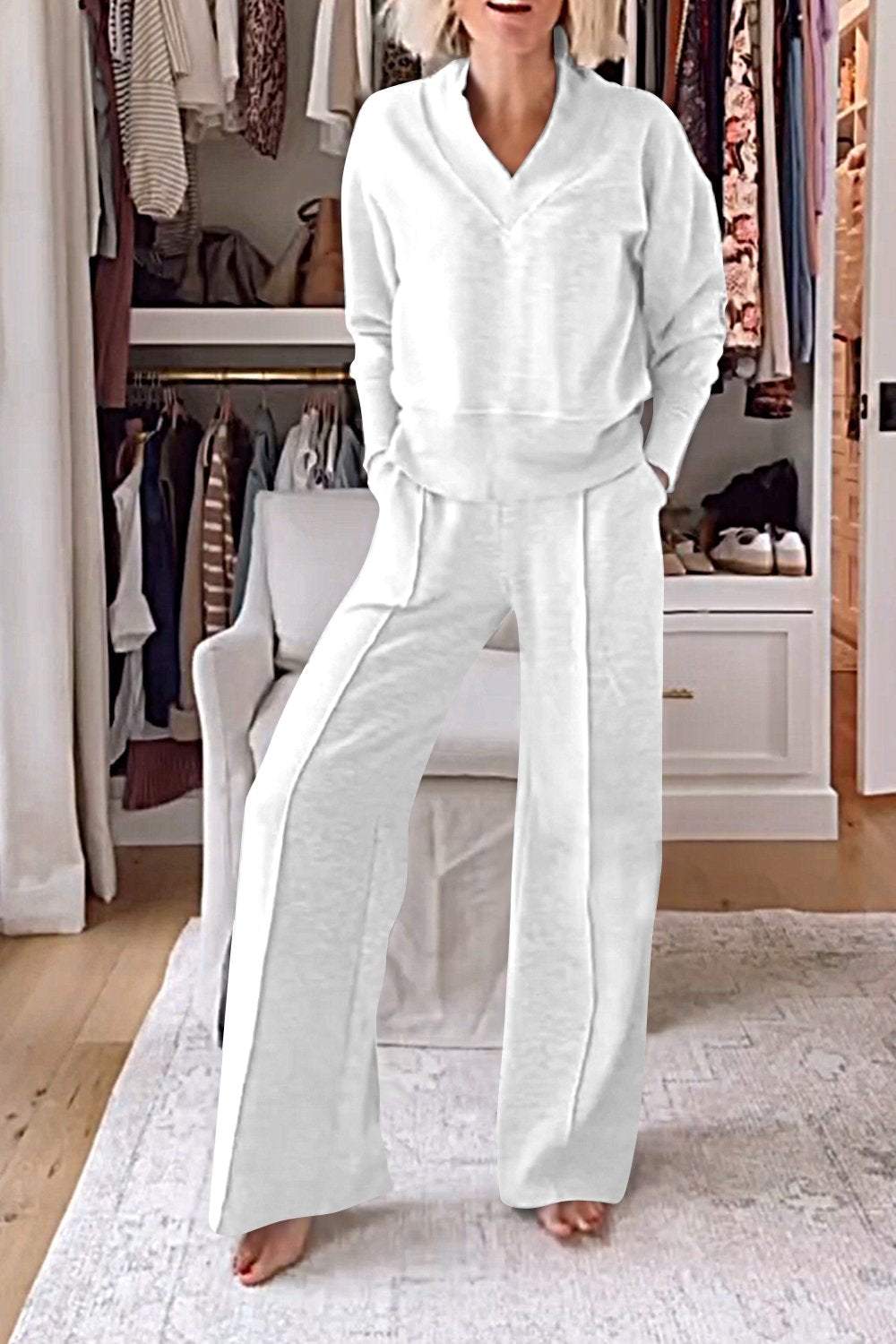 Samantha | V-neck Top & Pants Set